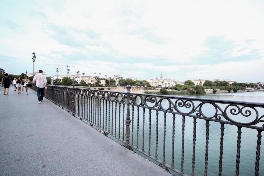 Apartamento Karivu Sauceda Sevilla Eksteriør bilde
